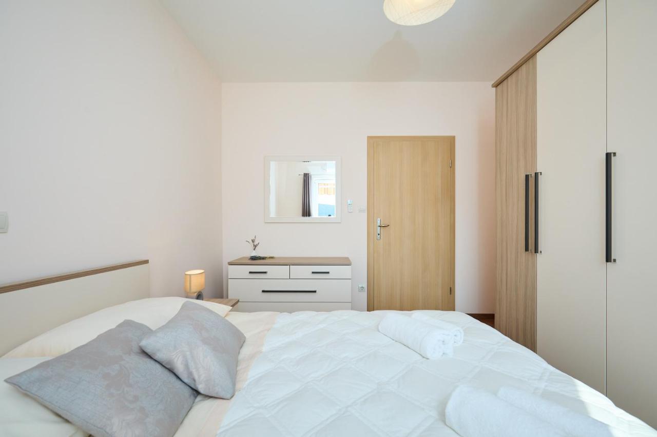 Apartment Marijana Mlini Eksteriør bilde